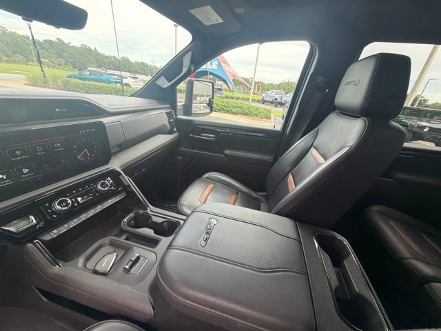 Used 2024 GMC Sierra 2500 AT4 w/ AT4 Premium Plus Package AWD/4WD image 20
