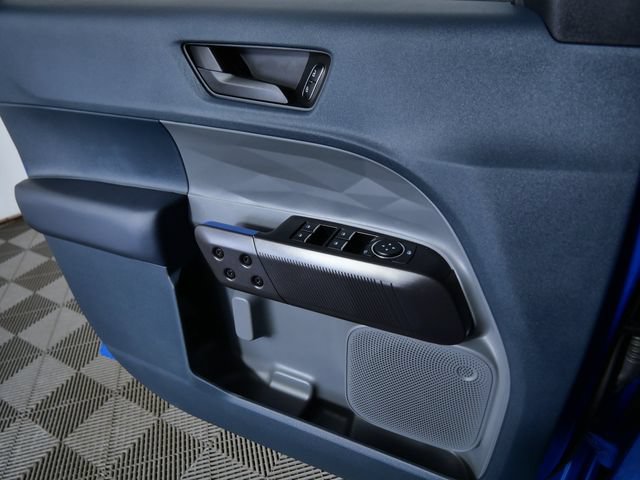 Certified 2025 Ford Maverick Lobo AWD/4WD image 23
