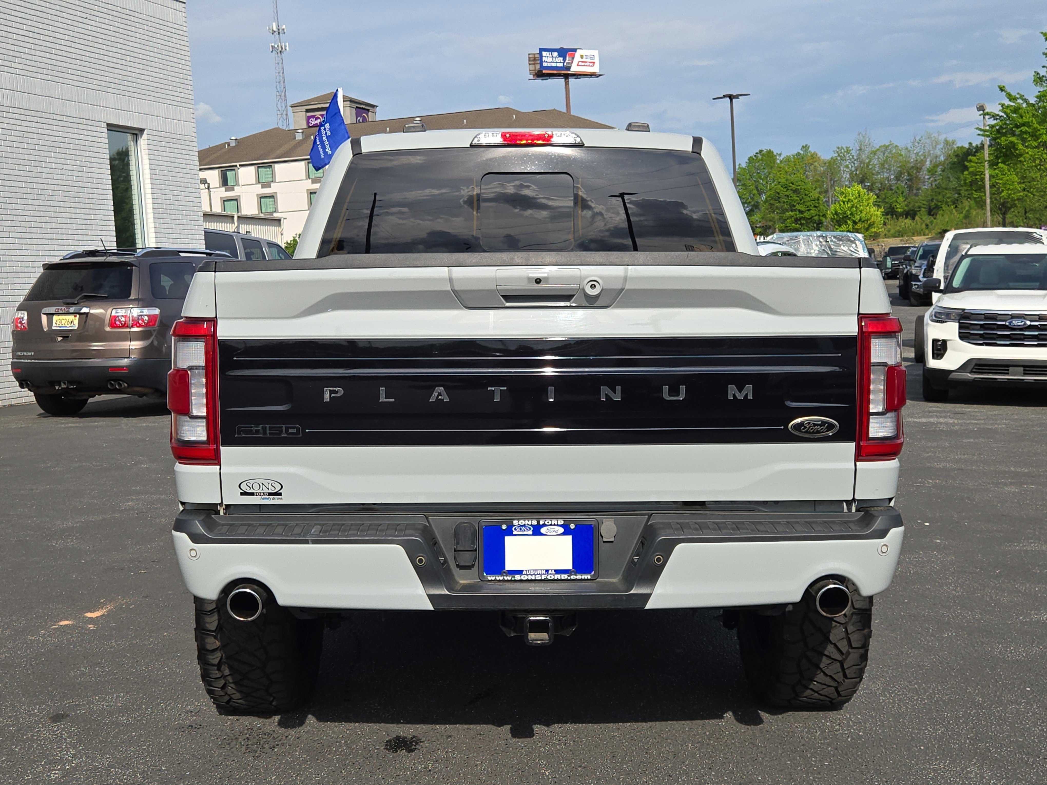 Certified 2023 Ford F150 Platinum w/ Equipment Group 701A High image 5