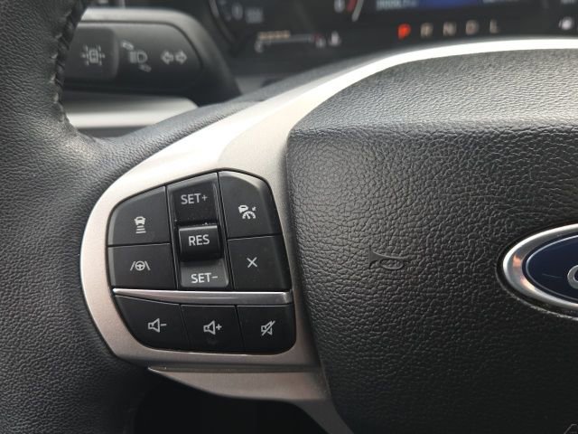 Certified 2023 Ford Explorer XLT w/ Equipment Group 202A image 38