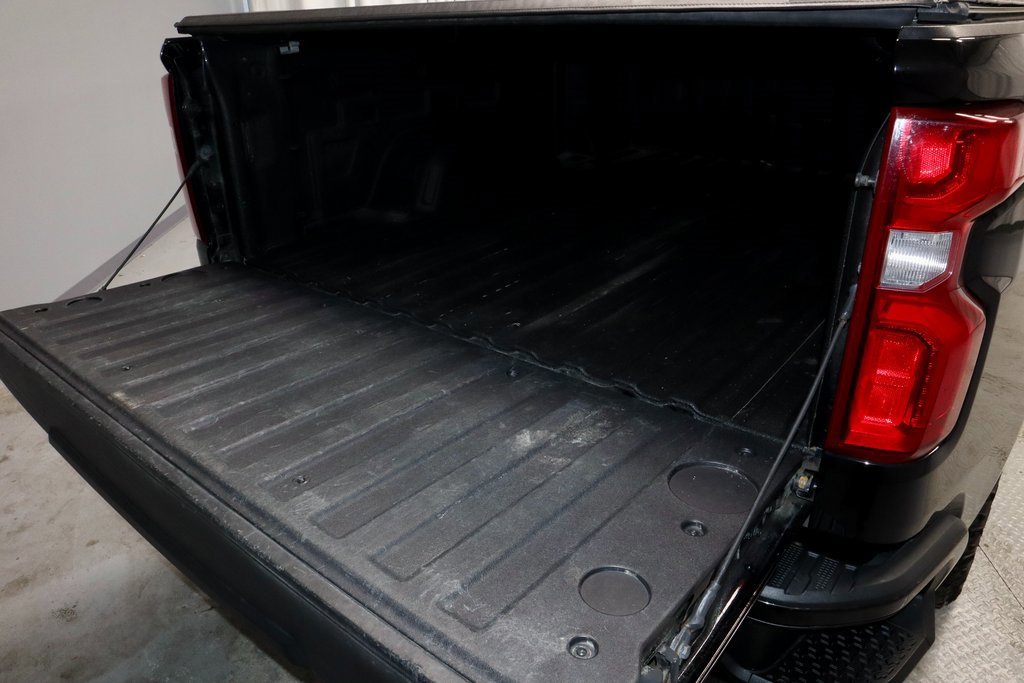 Used 2020 Chevrolet Silverado 1500 Custom Trail Boss w/ Custom Convenience Package image 17
