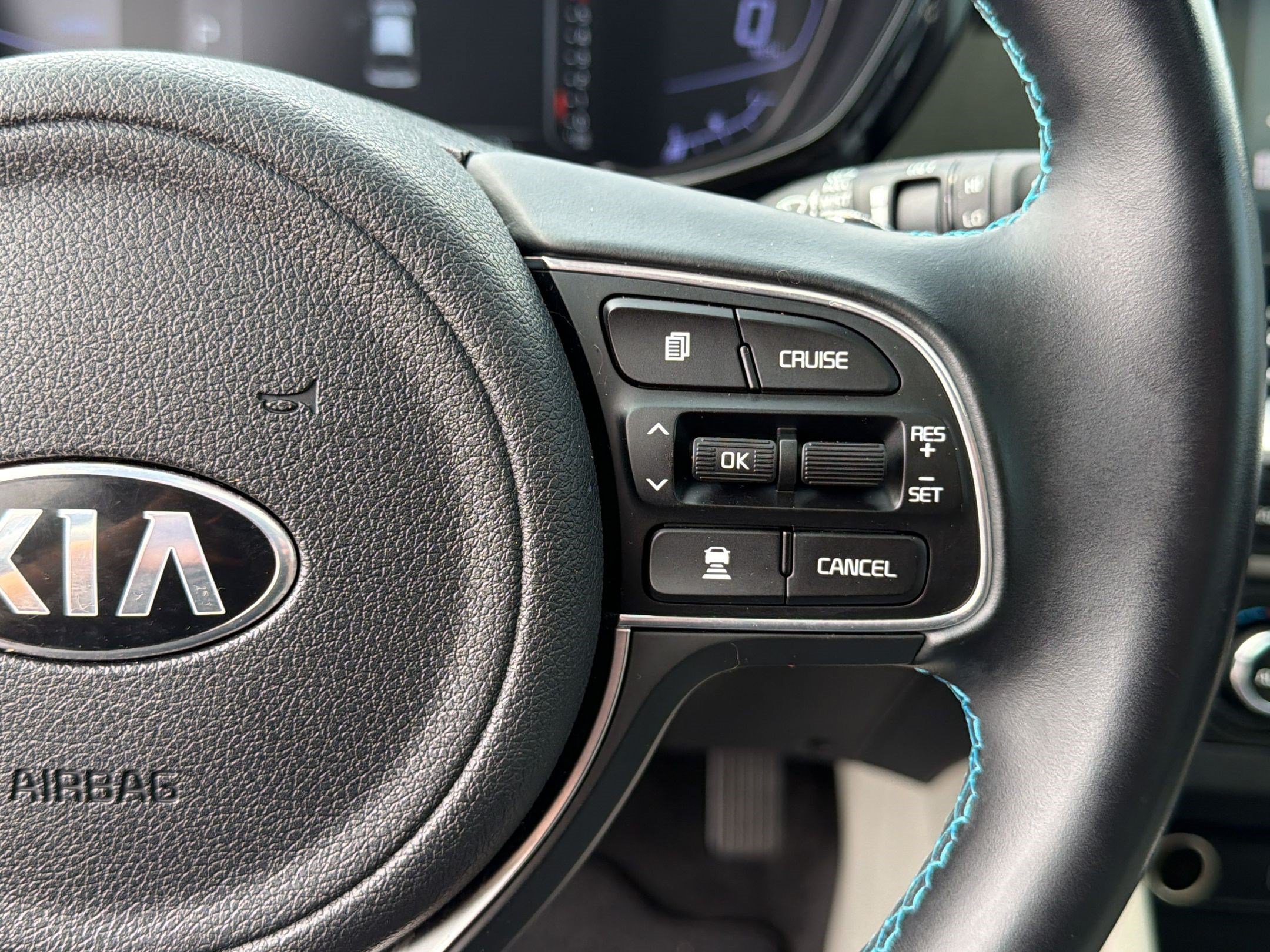 Used 2021 Kia Niro Touring FWD image 26