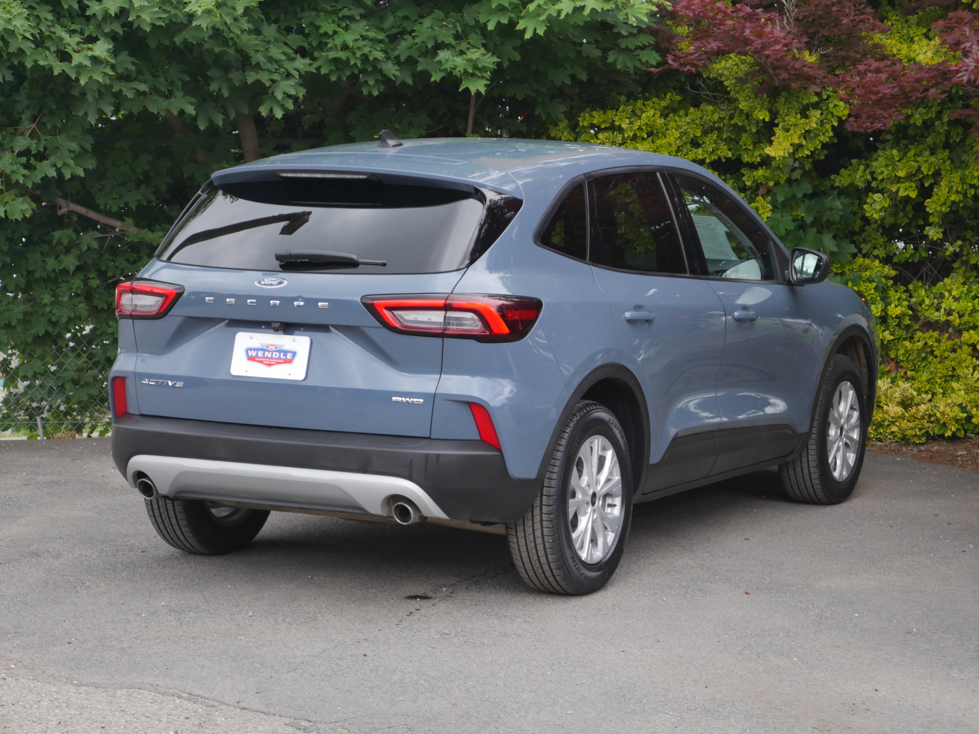 Certified 2025 Ford Escape Active AWD/4WD image 25
