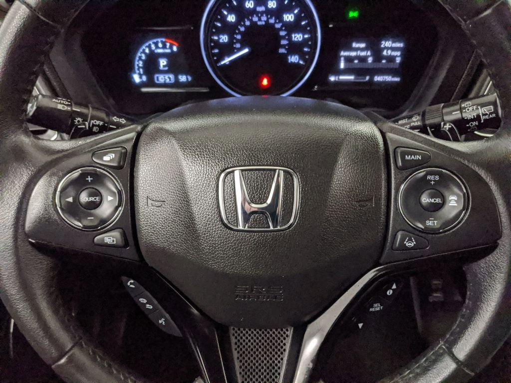 Used 2021 Honda HR-V EX-L image 11