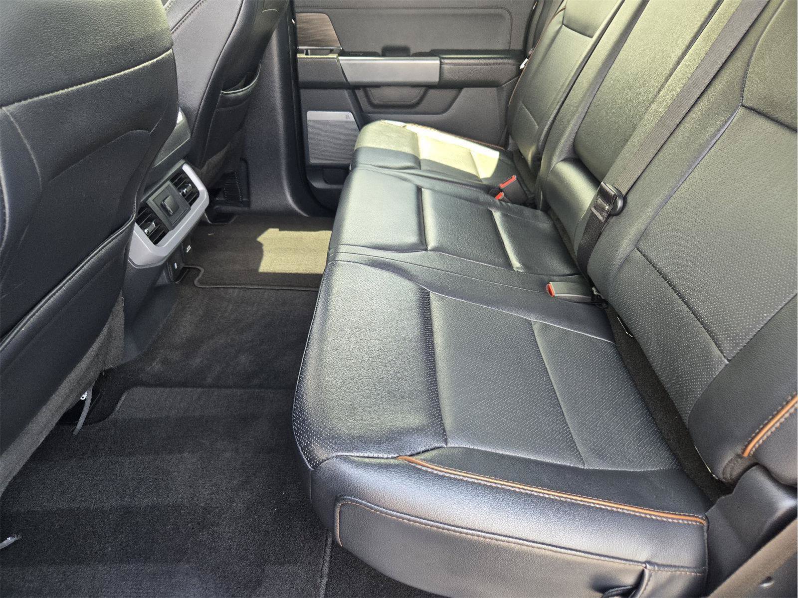 Certified 2024 Ford F150 Lariat AWD/4WD image 37