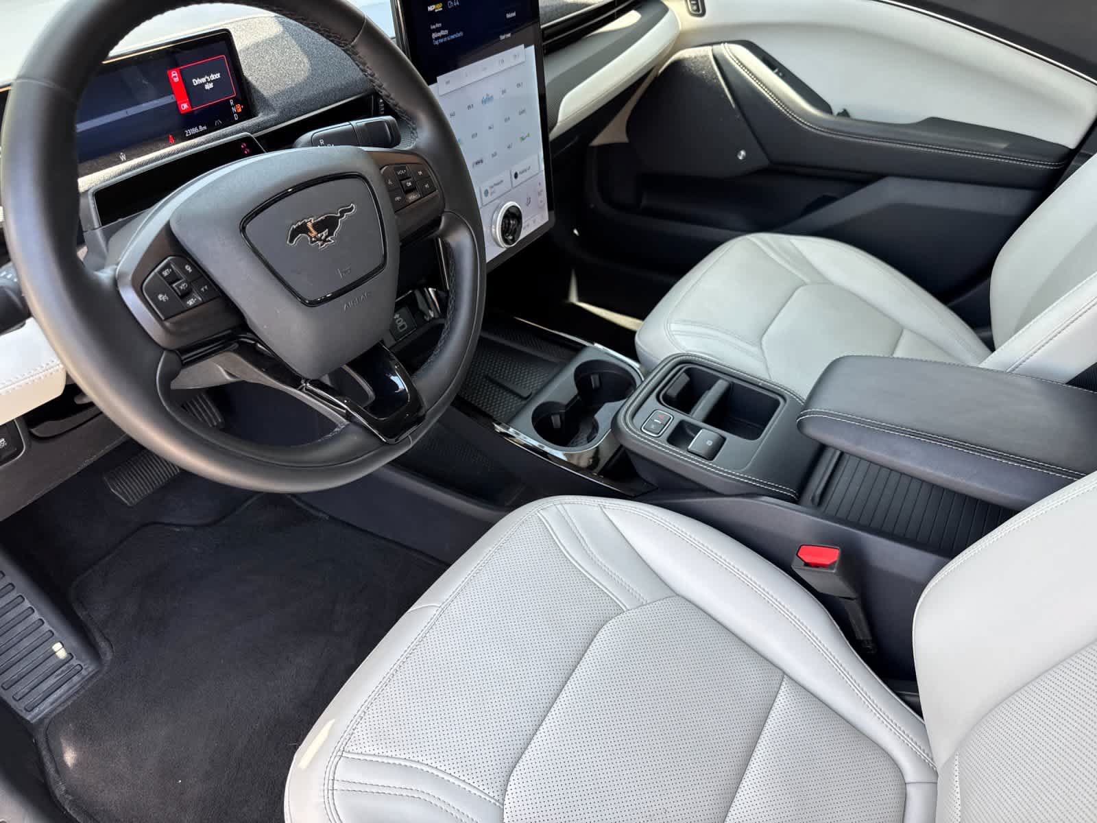 Certified 2025 Ford Mustang Mach-E Premium AWD/4WD image 11