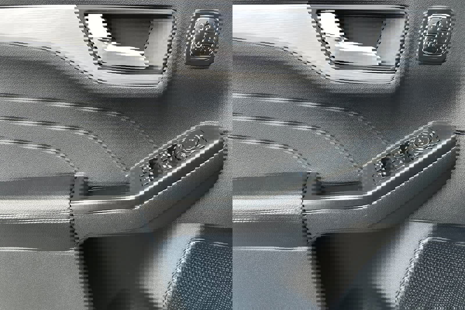 Certified 2025 Ford Escape Platinum image 12