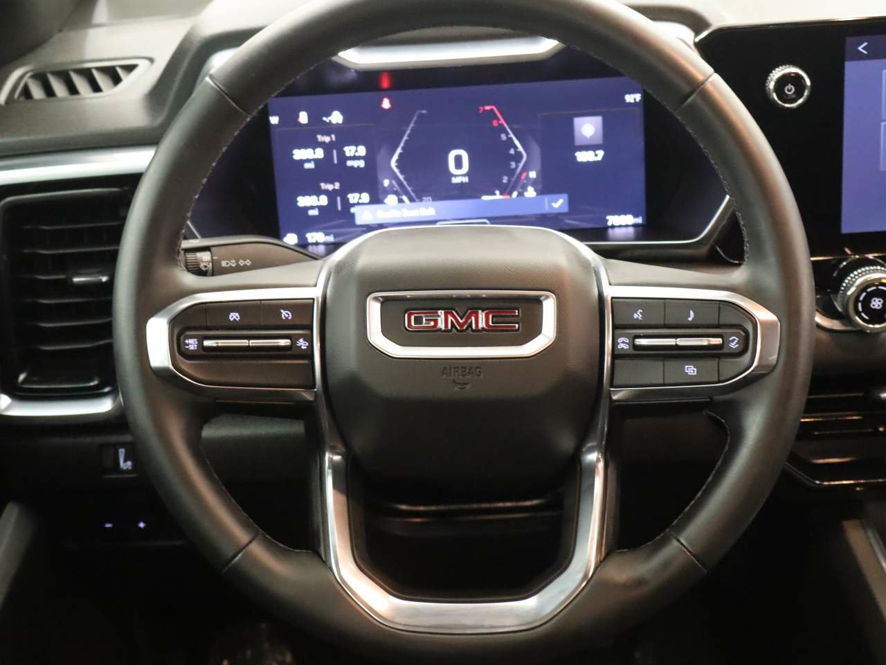 Used 2026 GMC Canyon Elevation RWD image 14