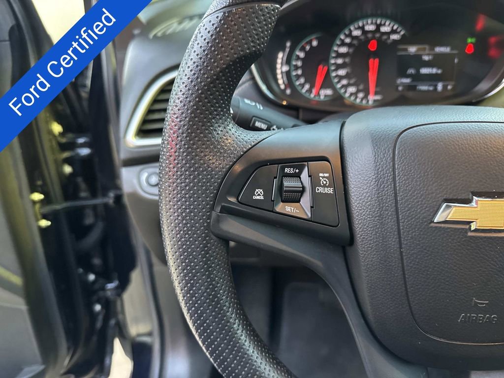 Used 2021 Chevrolet Trax LS w/ Tint and Cruise Package image 24