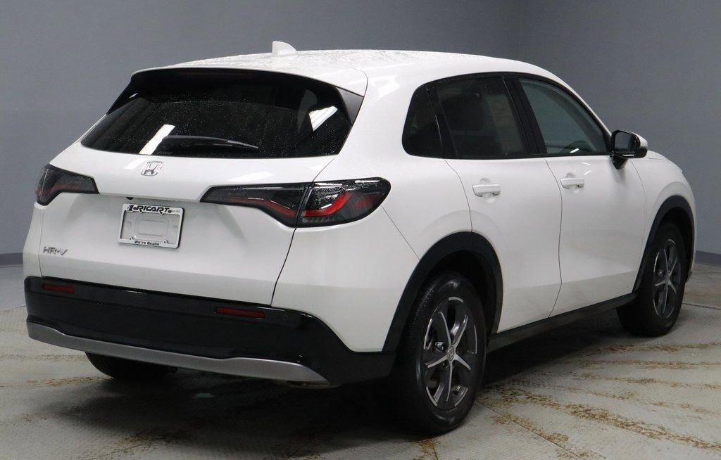 Used 2024 Honda HR-V EX-L image 5