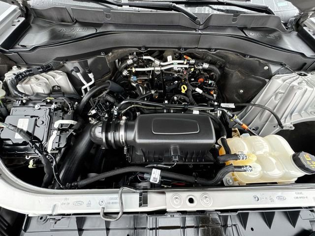 Certified 2023 Ford Explorer XLT image 27