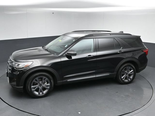 Certified 2025 Ford Explorer Active w/ Active Comfort Package AWD/4WD image 49