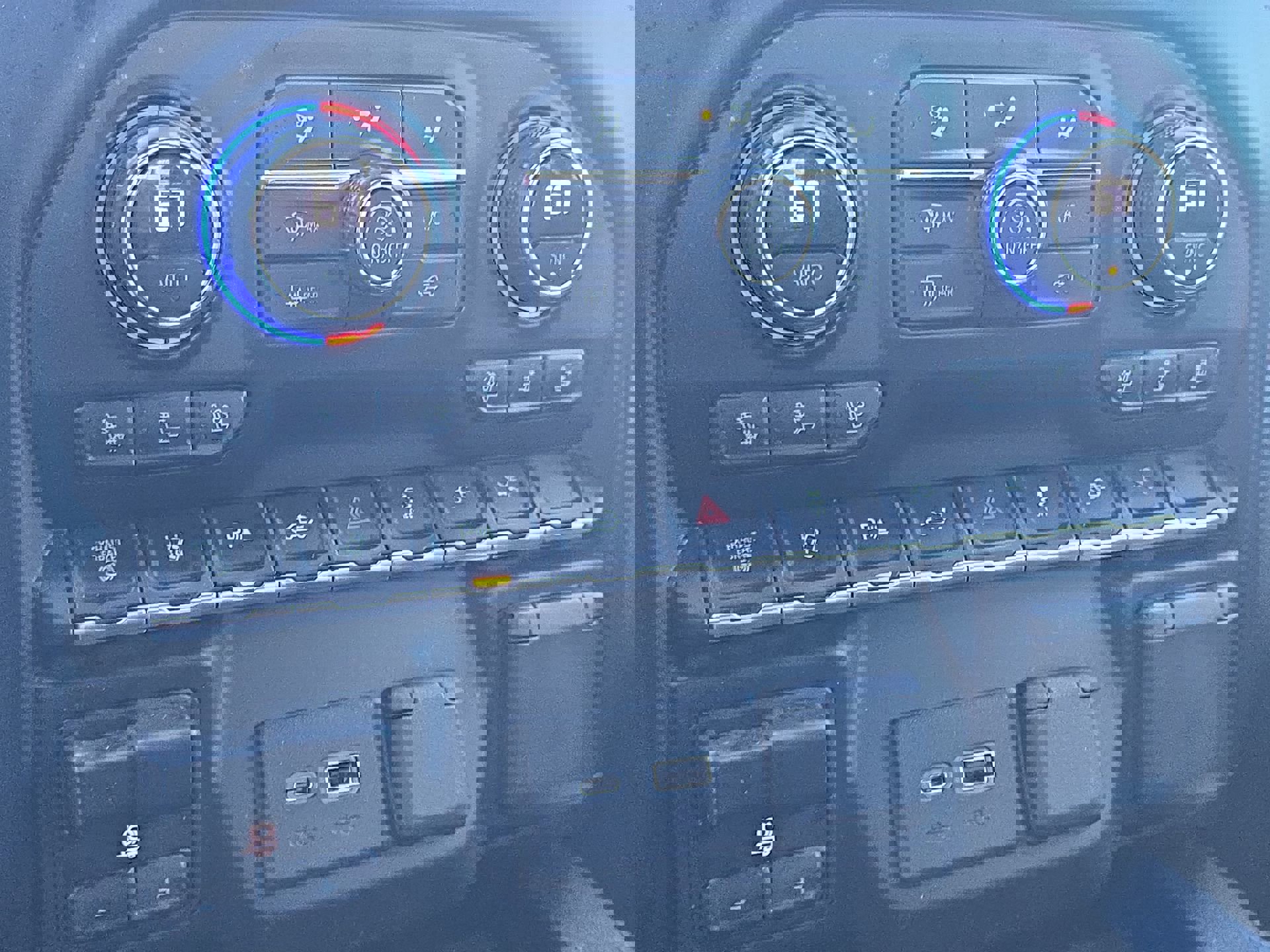 Used 2021 Chevrolet Silverado 3500 High Country w/ Technology Package image 20