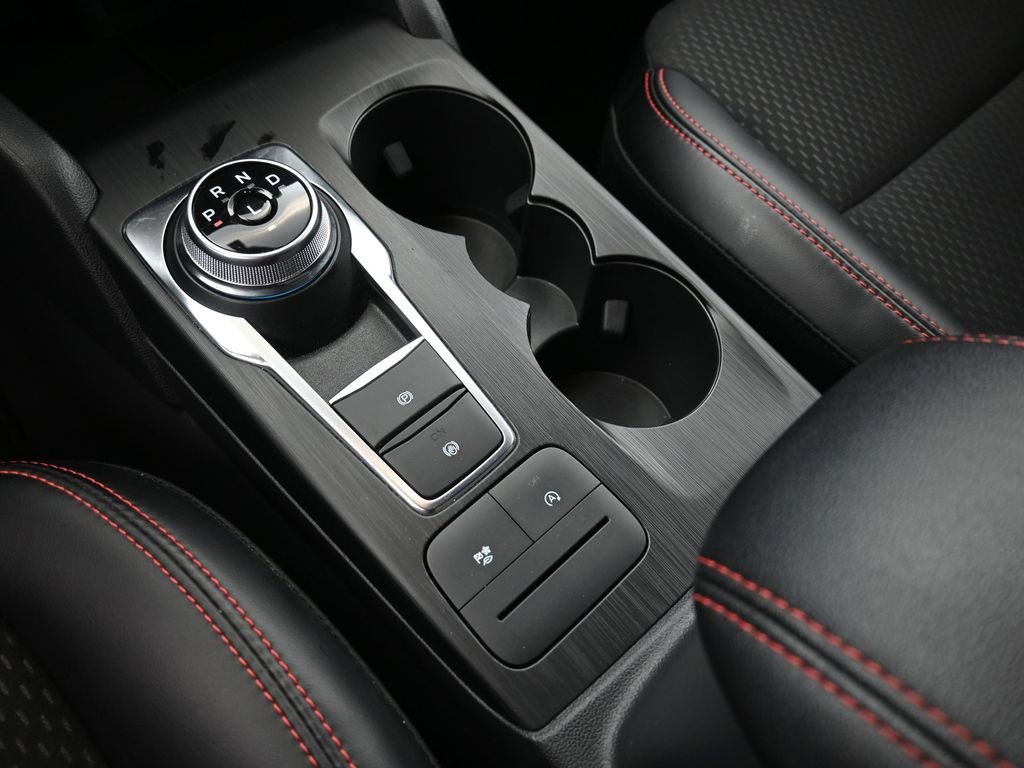 Certified 2025 Ford Escape ST-Line image 31