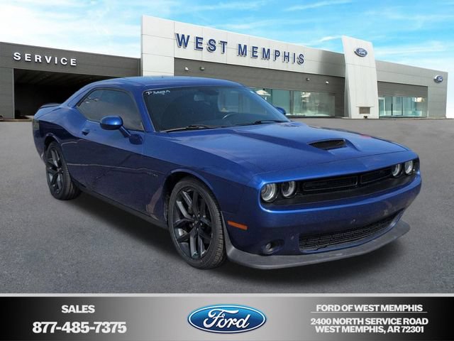 Used 2022 Dodge Challenger R/T w/ Blacktop Package