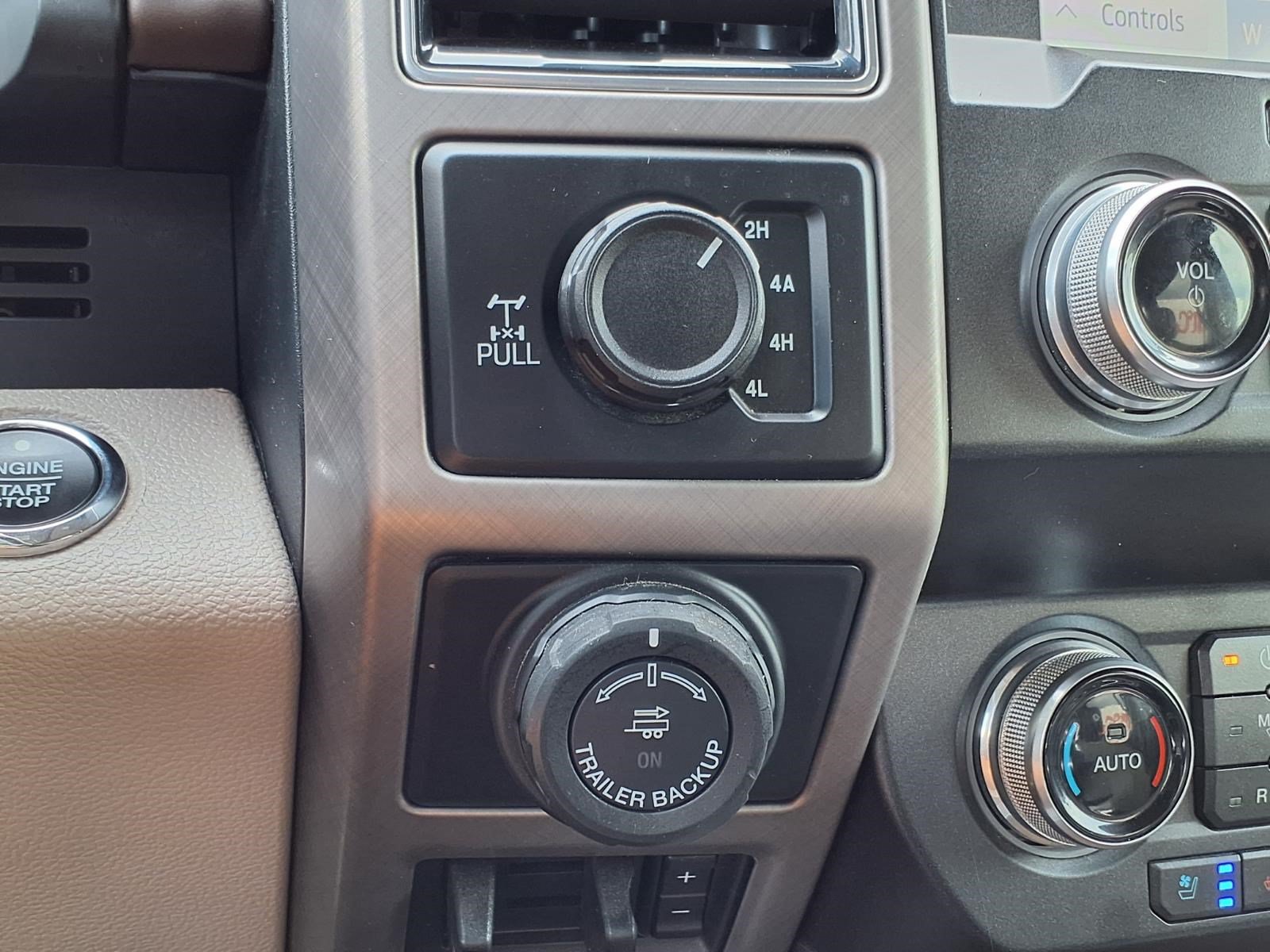 Certified 2019 Ford F150 Limited w/ Trailer Tow Package AWD/4WD image 23