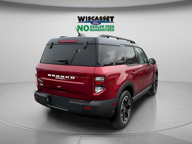 Certified 2025 Ford Bronco Sport Outer Banks w/ Outer Banks Tech Package+ AWD/4WD image 31