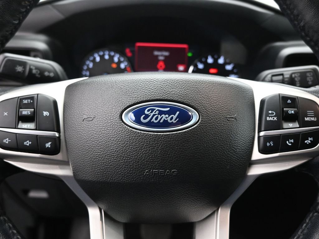 Certified 2023 Ford Explorer XLT image 39