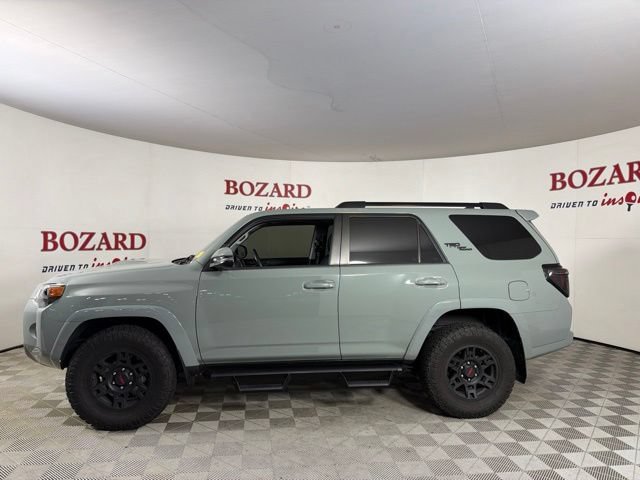 Used 2023 Toyota 4Runner TRD Off-Road Premium w/ Moonroof Package AWD/4WD image 5