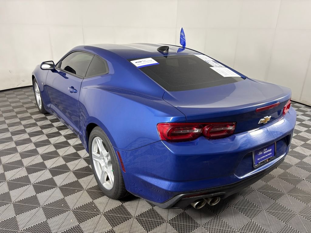 Used 2021 Chevrolet Camaro LT image 3