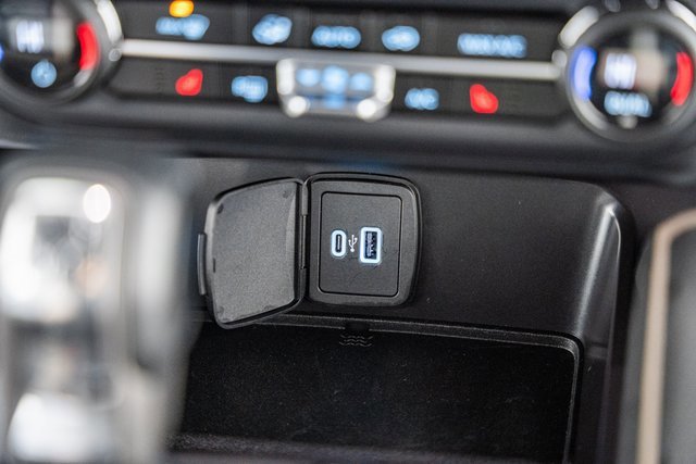 Certified 2024 Ford Bronco Big Bend image 29