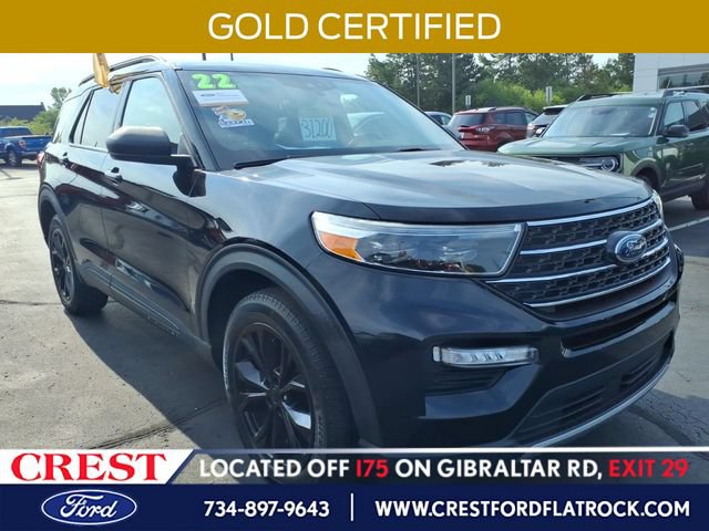 Certified 2022 Ford Explorer XLT w/ Equipment Group 202A AWD/4WD image 1