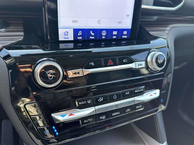 Certified 2023 Ford Explorer Limited w/ Limited Technology Package AWD/4WD image 21