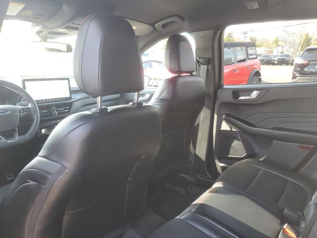 Certified 2024 Ford Escape ST-Line w/ Tech Pack #1 AWD/4WD image 25
