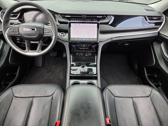 Used 2022 Jeep Grand Cherokee Limited 4xe w/ Luxury Tech Group II AWD/4WD image 12