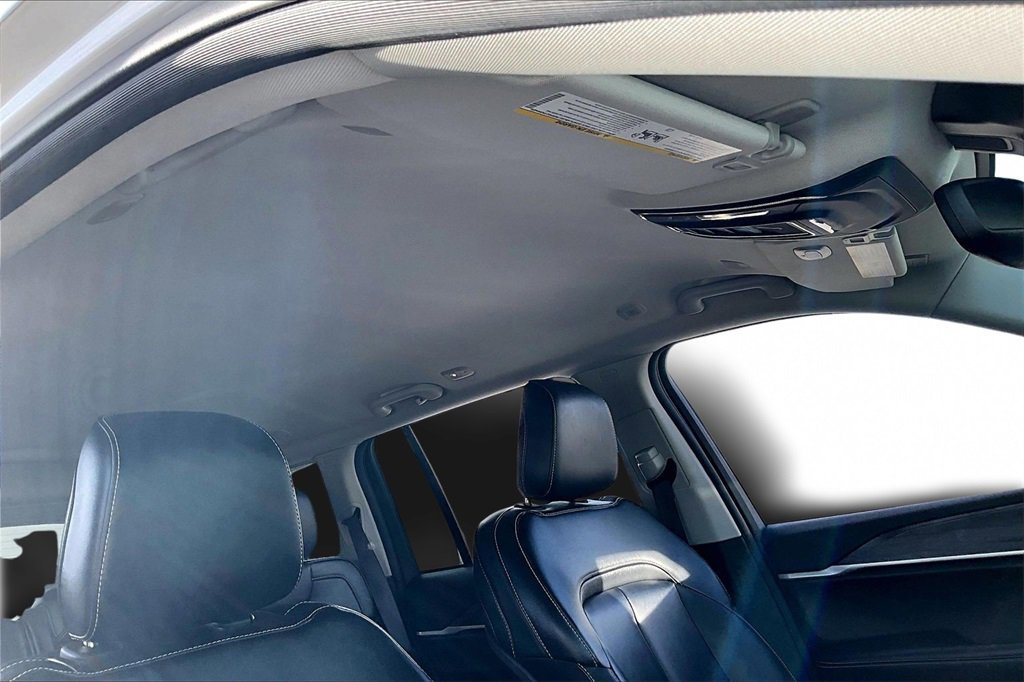 Used 2023 Jeep Grand Cherokee Limited image 22