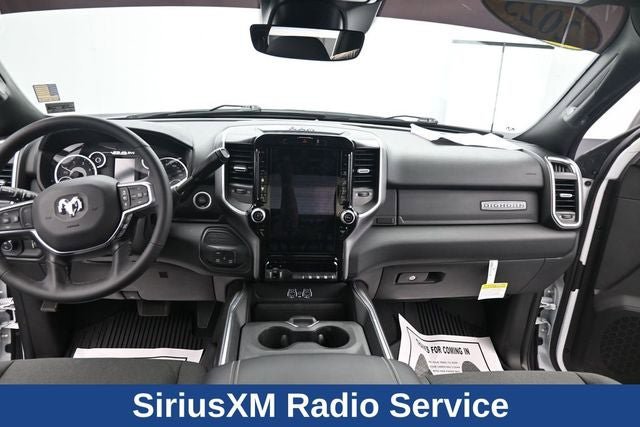 Used 2025 RAM 3500 Big Horn AWD/4WD image 19