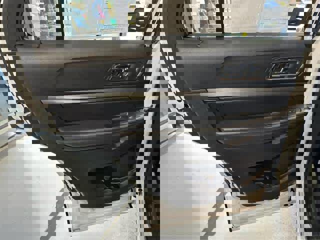 Certified 2019 Ford Explorer XLT w/ Equipment Group 202A image 26