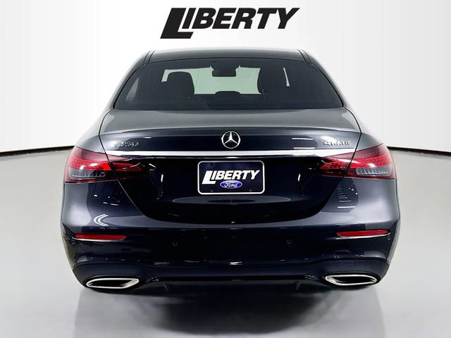 Used 2021 Mercedes-Benz E 350 4MATIC Sedan image 4