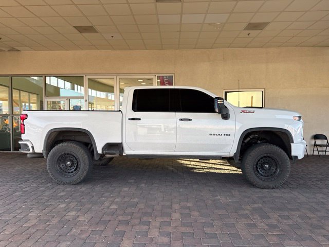 Used 2021 Chevrolet Silverado 2500 LTZ w/ LTZ Plus Package AWD/4WD image 5