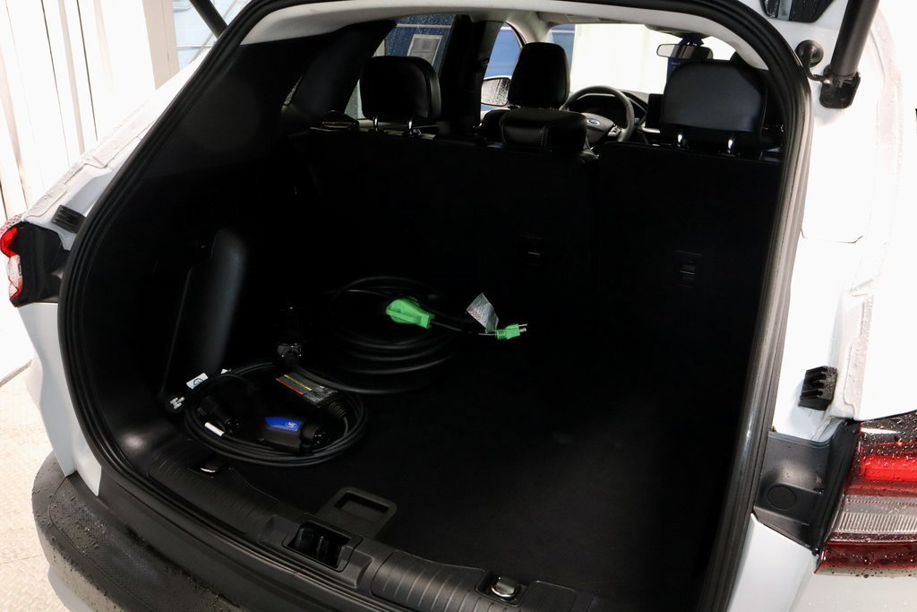 Certified 2023 Ford Escape SE image 16