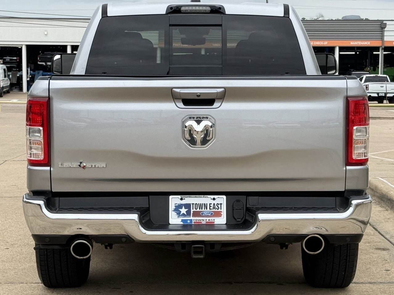 Used 2022 RAM 1500 Lone Star RWD image 5