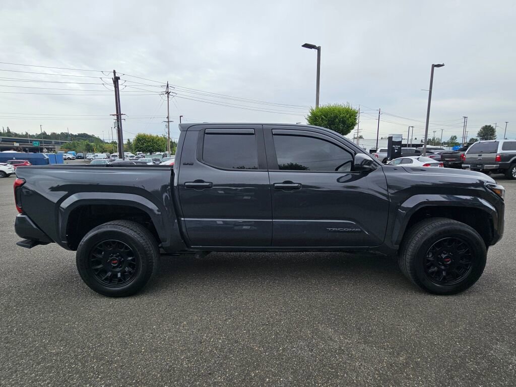Used 2024 Toyota Tacoma SR5 AWD/4WD image 7
