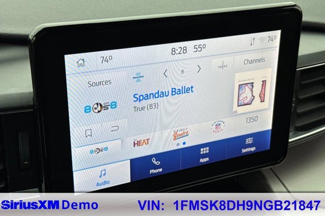 Certified 2022 Ford Explorer XLT w/ Equipment Group 202A image 31