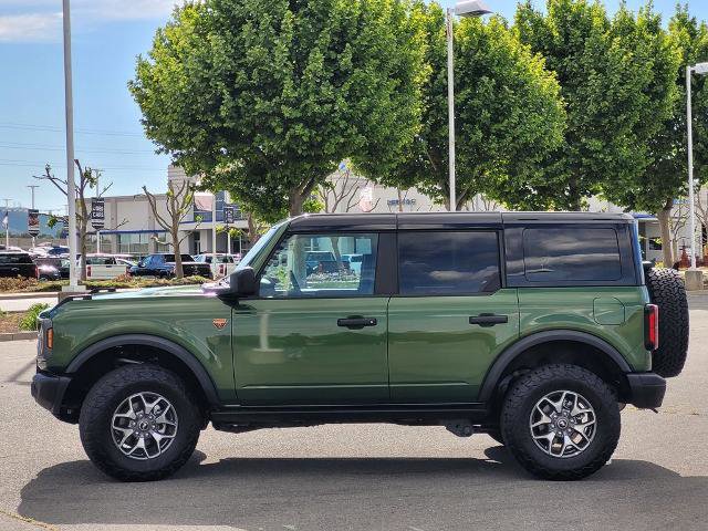 Certified 2025 Ford Bronco Badlands AWD/4WD image 7
