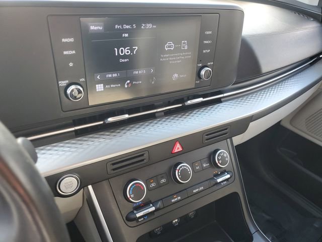 Used 2022 Kia Carnival LX w/ Paint Protection Package image 26