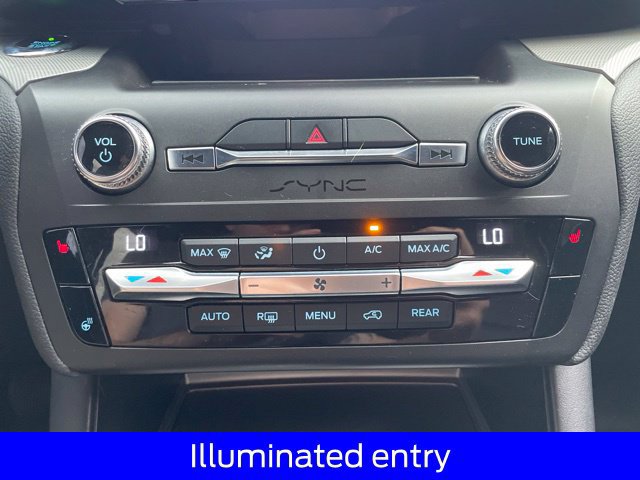 Certified 2020 Ford Explorer XLT w/ Equipment Group 202A AWD/4WD image 36