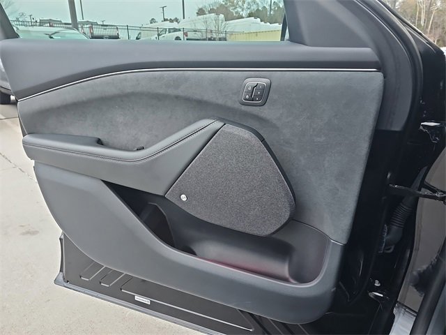 Certified 2023 Ford Mustang Mach-E GT w/ GT Performance Edition image 27