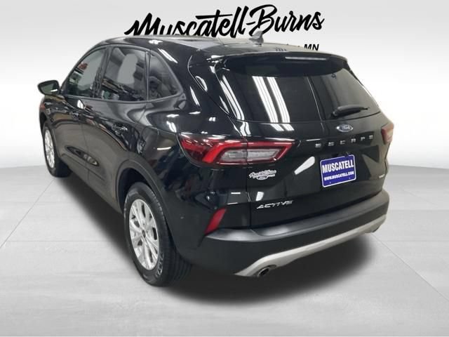 Certified 2025 Ford Escape Active AWD/4WD image 3