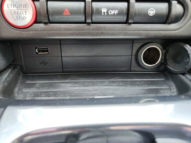 Certified 2019 Ford Mustang Coupe image 18