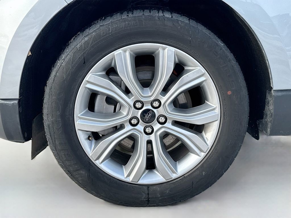 Certified 2024 Ford Edge Titanium image 22