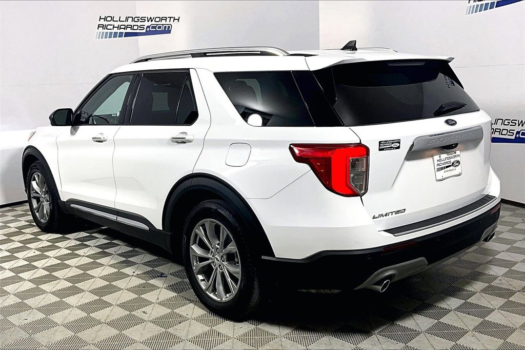 Certified 2024 Ford Explorer Limited image 9