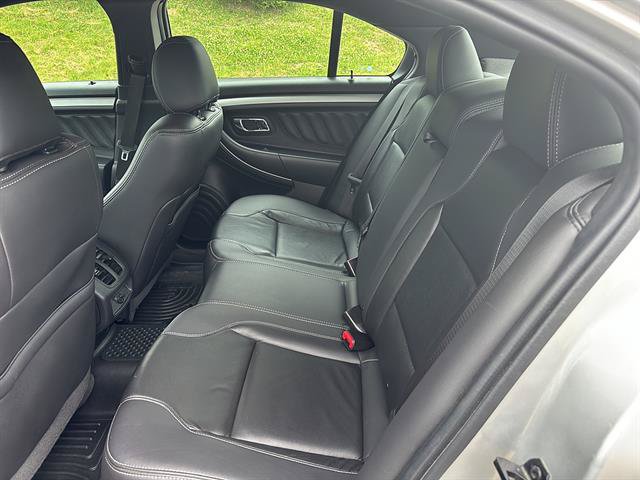 Certified 2019 Ford Taurus SEL AWD/4WD image 16
