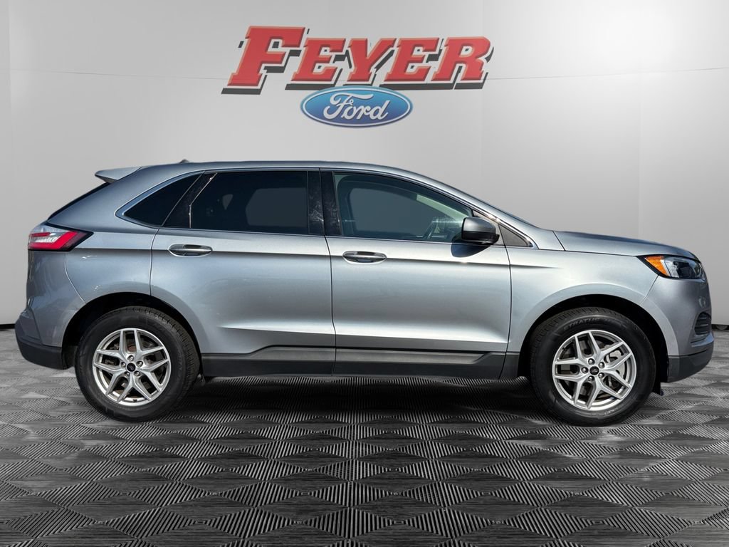 Certified 2024 Ford Edge SEL AWD/4WD image 6