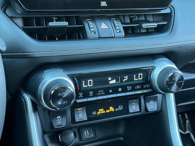 Used 2023 Toyota RAV4 XLE Premium image 19