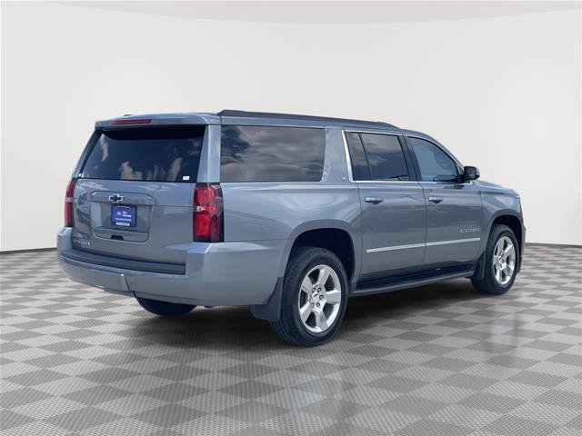 Used 2020 Chevrolet Suburban LT AWD/4WD image 7